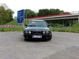 BMW E34 530i V8
